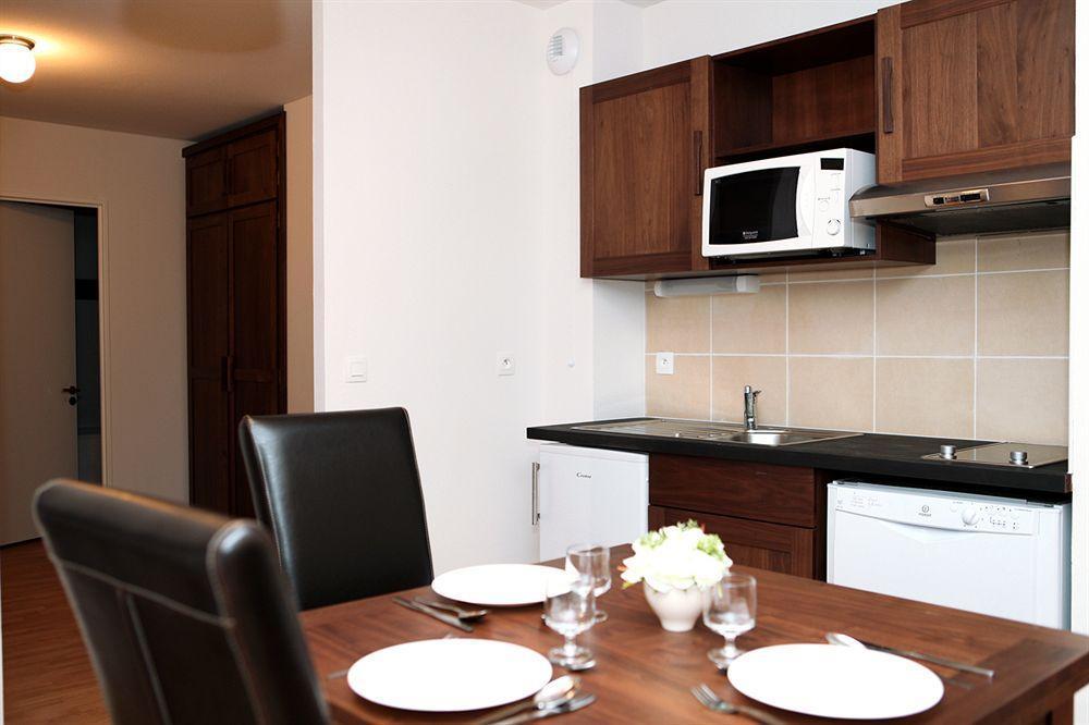 Comfort Aparthotel Lourdes L'Acacia מראה חיצוני תמונה