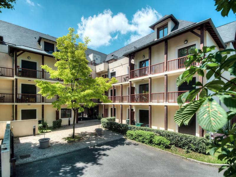 Comfort Aparthotel Lourdes L'Acacia מראה חיצוני תמונה