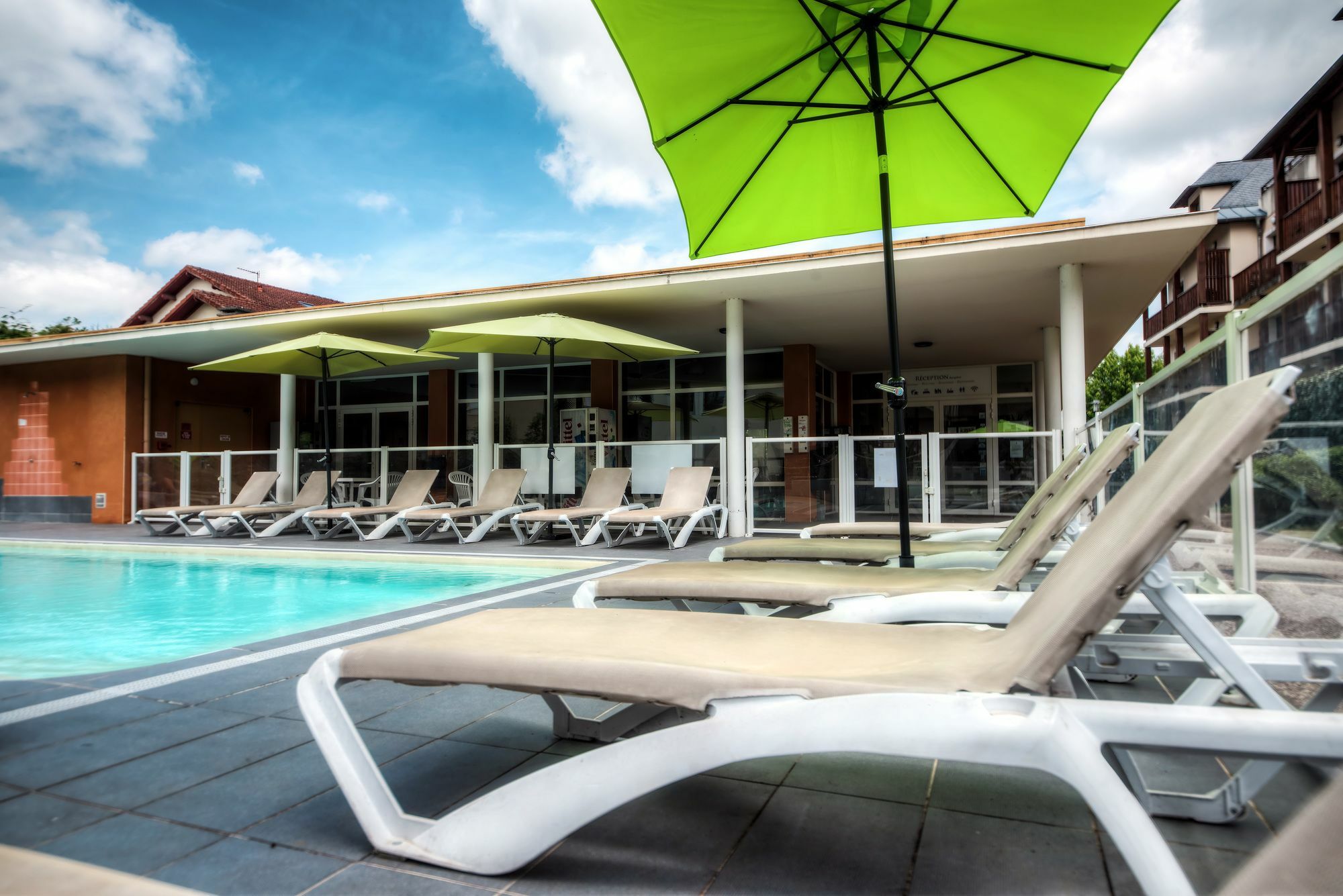 Comfort Aparthotel Lourdes L'Acacia מראה חיצוני תמונה