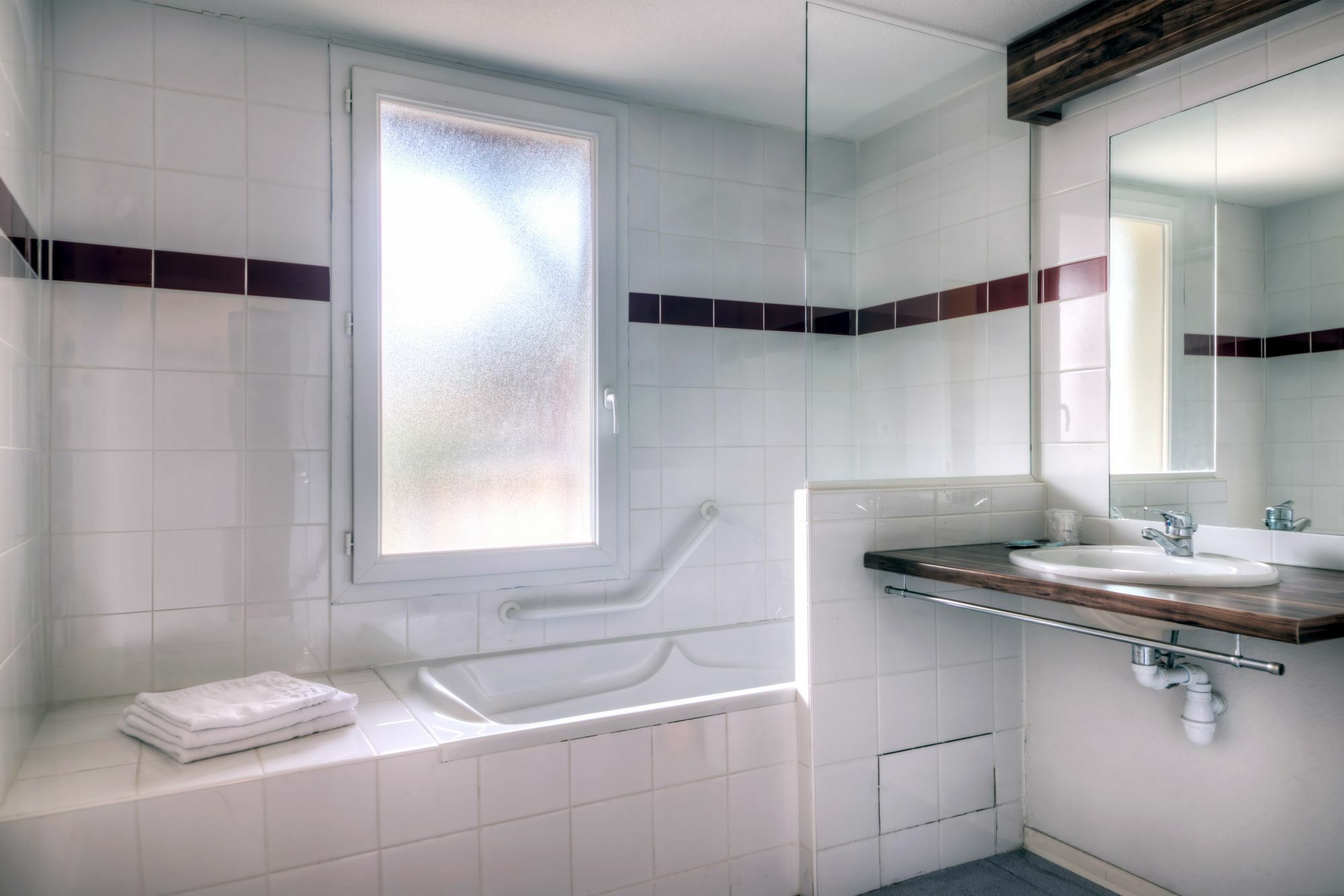 Comfort Aparthotel Lourdes L'Acacia מראה חיצוני תמונה